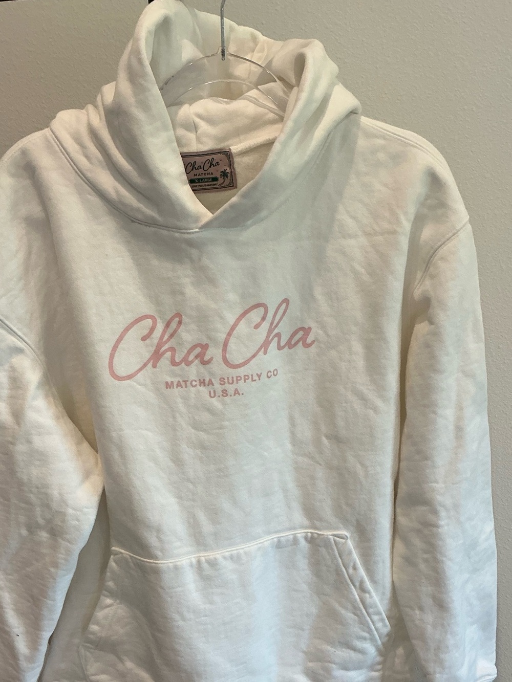💓Cha Cha XL White Crewneck Hoodie NWOT 💓